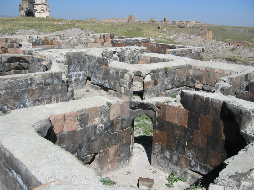 옛 영광의 도시, 아니 the ruins of Ani city