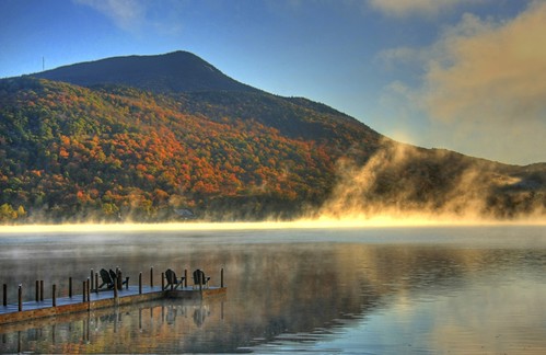 pictures life morning travel blue camping autumn sunlight mist lake mountains cold fall tourism colors fog docks canon landscape photography colorful mt chairs hiking fallcolors scenic adirondacks tourist fallfoliage foliage upstatenewyork chilly adk bluemountain oldforge adirondackchairs bluemountainlake adirondackautumn adirondackchairsatmorning adirondacktourism adirondacksscenic