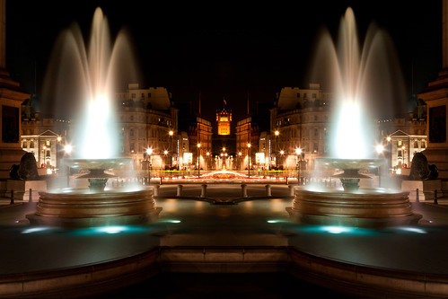 Mirror Pool (Trafalgar Square), London