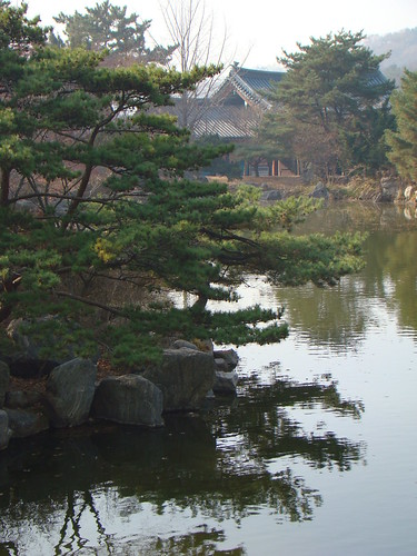 autumn shrine korea asan chungcheongnamdo isunsin yisunshin hyeonchungsa onyangoncheon