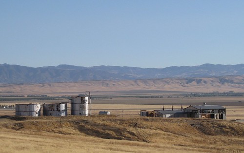 california abandoned oil coalinga centralvalley