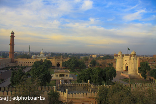 pakistan sky colour heritage weather fort royal mode lahore 40d sajjadphotoarts gettyimagespakistanq12012