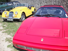 Ferrari - Photo of Authon-la-Plaine