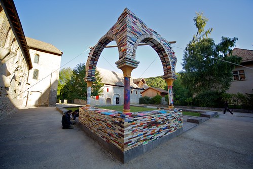 sculpture art church switzerland books installation cloister bookart abbatiale romainmôtier janreymond cloître
