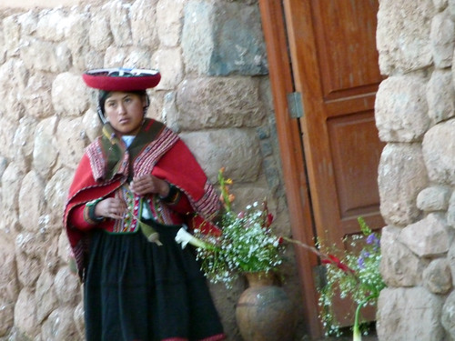travel wool alpaca peru inca cuzco sweater tour village cusco sacredvalley incan handycrafts chinchero