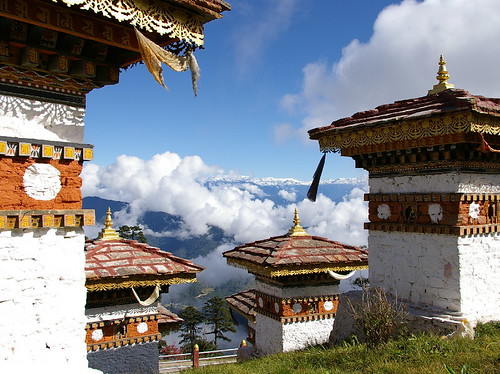 bhutan dochulapass