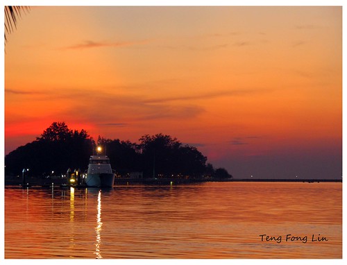 sunset orange boat malaysia johor muar tanjungemas bandarmaharani mygearandme tfltfl
