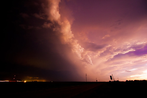 sunset west texas thunderstorm lightning