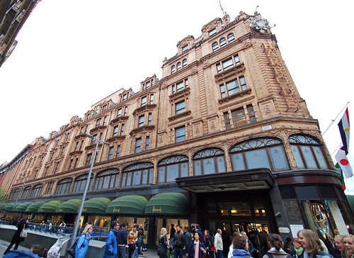 shopping trip to London - The Harrods