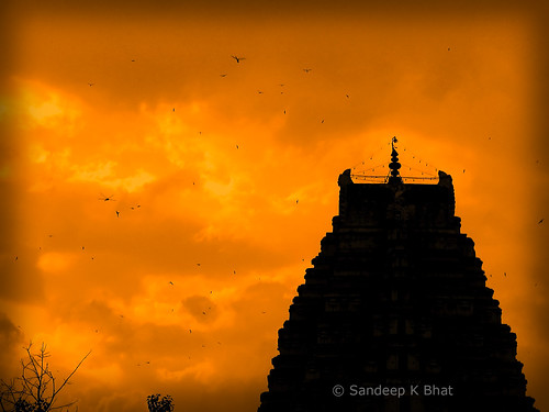 sunset orange silhouette canon temple fire golden truth cloudy kingdom empire hampi vijayanagar s1is inconvenient virupaksha krishnadevaraya vijayanagara
