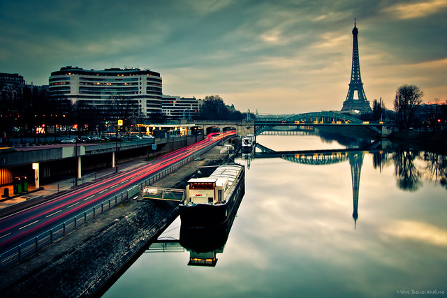 Morning reflections in Paris