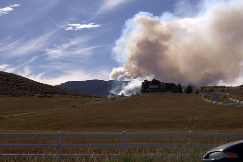 fence colorado smoke forestfire wildfire larimercounty reservoirroadfire