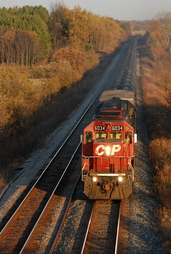 railroad sunset fall train nikon canadianpacific cp emd sd402 d80