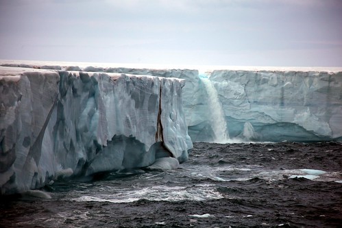 ocean cruise sea snow ice expedition norway circle waterfall glacier svalbard arctic spitsbergen icebergs polarstar 10faves johndalkin heavensgatejohn nordaustlandet brasvellbreen brasvellbreenglacierwaterfall