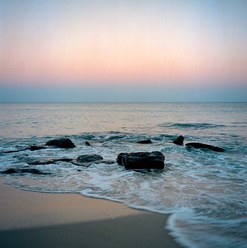 sea tlr film beach water rollei rolleiflex island newjersey kodak dusk nj lbi shore jersey seashore crepuscular dellapiazza dandellapiazza