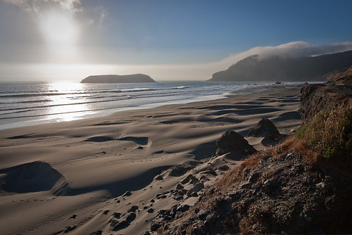 ocean cloud sun reflection beach fog sand waves pacific roadtrip oregoncoast