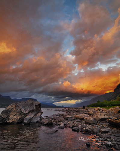 sunset clouds river columbiariver gorge daltonpoint garyrandall dsc04363