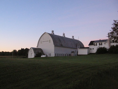 morning sky grass barn sunrise ride lawn maine brunswick dew granitefarm