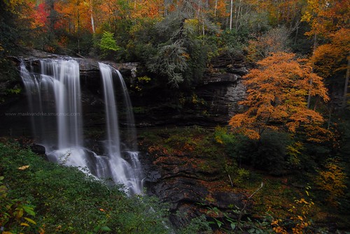 autumn waterfall highlands october dryfalls nantahalanationalforest maconcounty cullasajagorge mountainwatersscenicbyway photocontestfall10