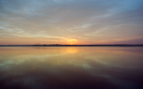 lake color film sunrise 35mm karelia shiroima