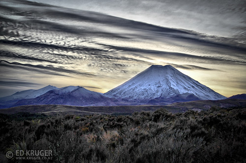 new sunset newzealand sky sun set clouds sunrise volcano mount zealand northisland rise tongariro aotearoa ngauruhoe mountngauruhoe edkruger