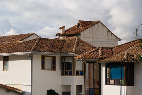 roof house window architecture tile de triangle colombia villa blinds shape leyva villadeleyva boyaca