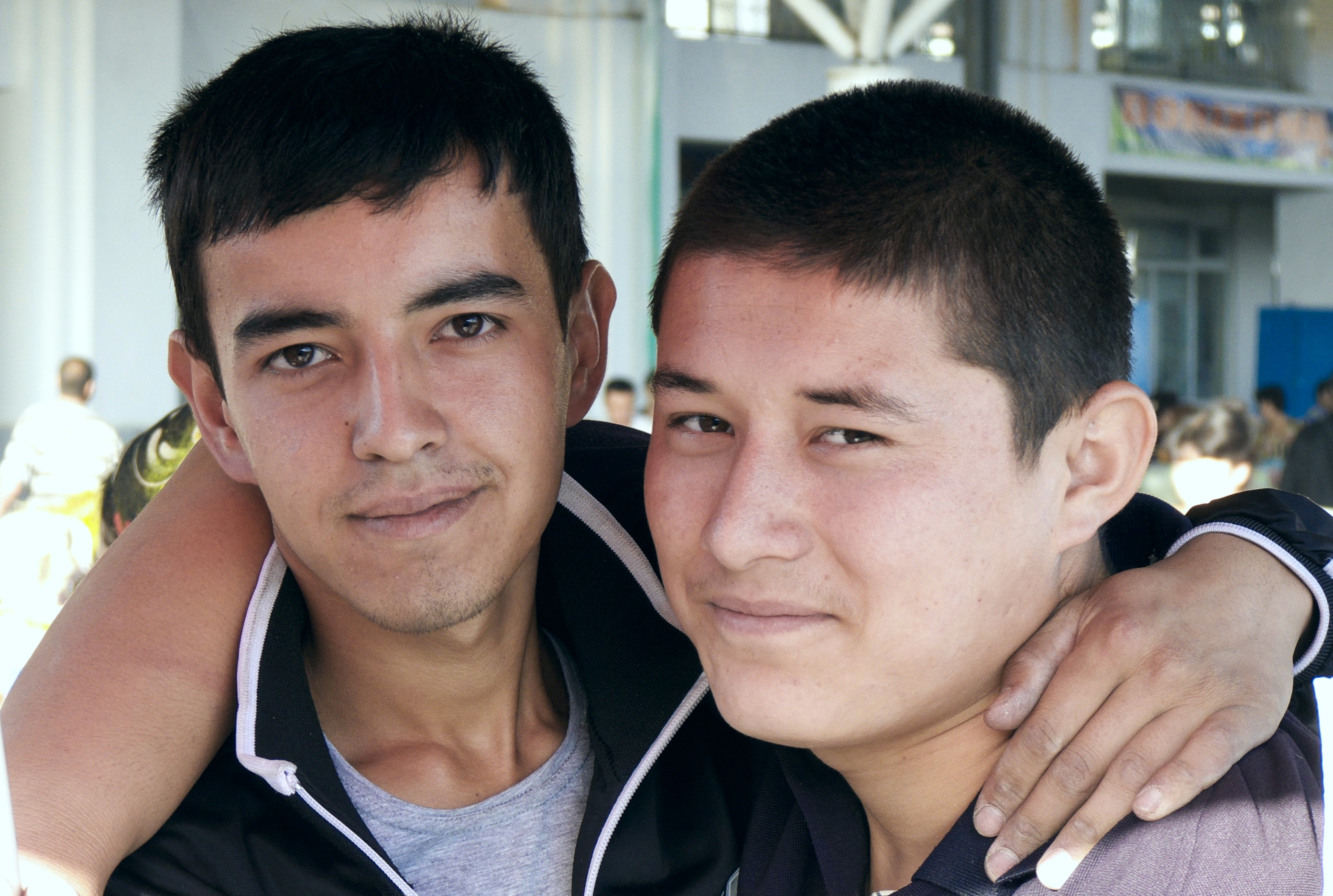 Узбекская 17. Узбеки молодые. Узбекистан мужчины. Узбекистанские люди. Фотография узбека.