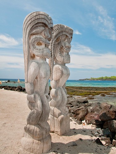 vacation sculpture hawaii publicart bigisland puuhonuaohonaunau islandofhawaii historicpark
