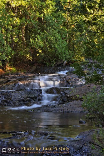 longexposure river landscape waterfall outdoor michigan july upperpeninsula hdr 2010 keweenaw keweenawpeninsula tonemapped tonemapping pseudohdr silverriver juannonly