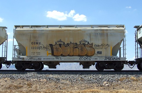 arizona graffiti cement railcar covered hopper aguila ecses 1000000railcars