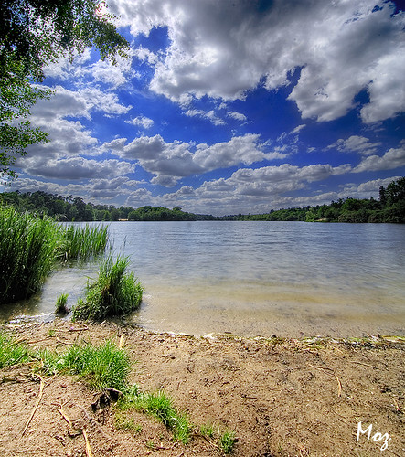 lake london water beautiful clouds bluesky vista slough moz virginiawaters vertorama