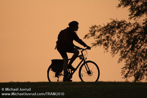 morning minnesota bike bicycle silhouette sunrise us tour unitedstates campground day4 thursday 2010 wadena mstram 20100729