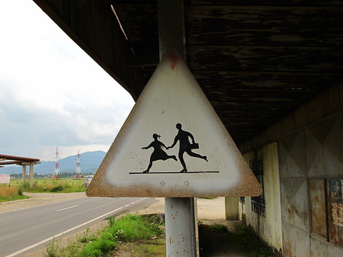 Warning Sign "Children" between Braşov and Sânpetru