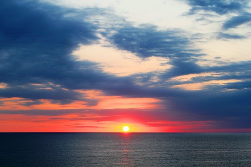 blue red sea sky hot beautiful beauty clouds sunrise still glow shine bright northafrica tunisia heat nuframe sousse2010