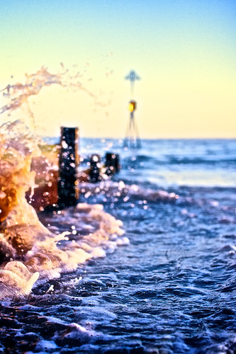 blue sunset beach yellow evening bokeh tide wave spray foamy exmouth splashy