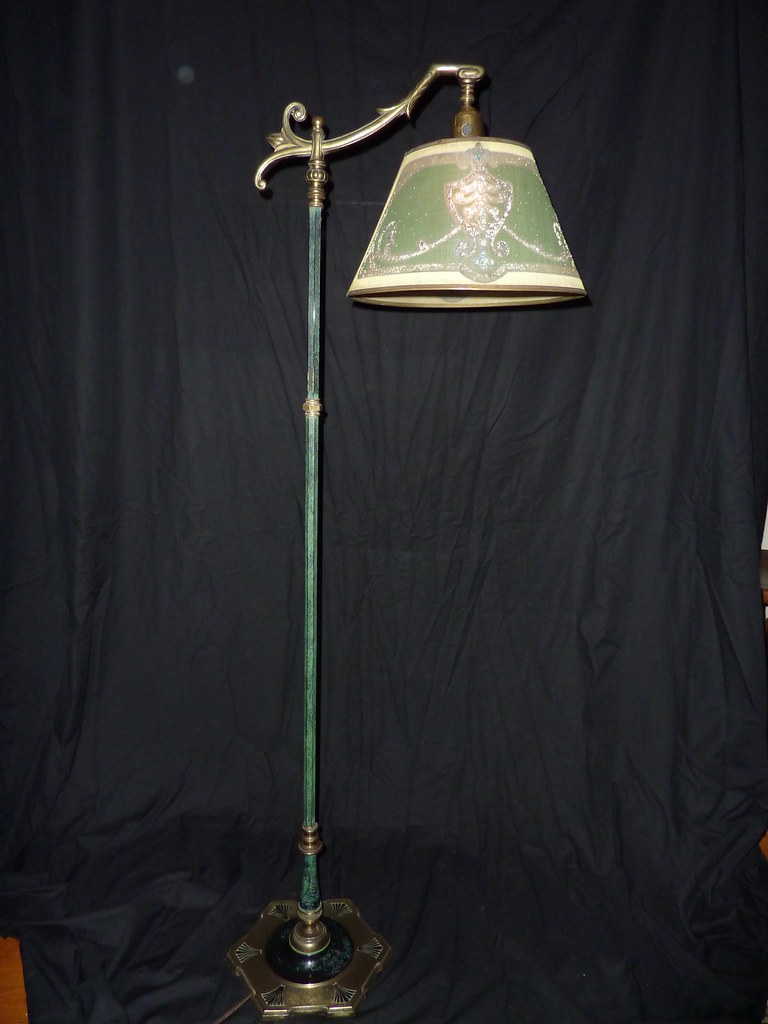 19 1920 S Rembrandt Floor Lamp W Mesh Shade Vintlamps Flickr