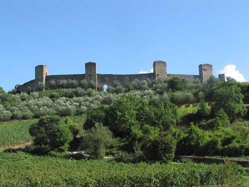 Monteriggioni city walls