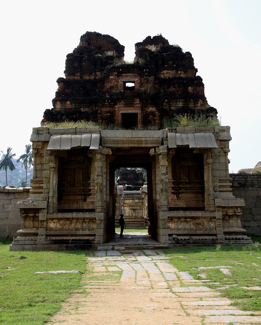 achyutaraya temple complex