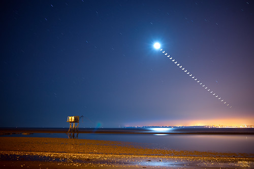 moon france beach night 35mm landscape nikon exposure multiple f28 ais d700 30exp oloneo dwcffnight