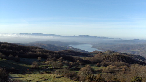 italy lake lago italia nuvole view sansepolcro