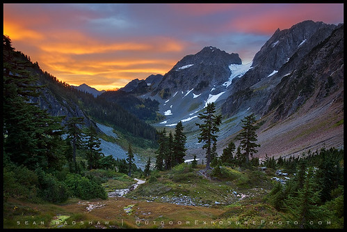 morning mountains sunrise dawn washington nationalpark wilderness northcascades