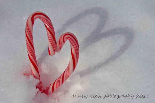 winter snow hearts flash valentine candycanes canon7d fifer1812 newviewphotography january312011