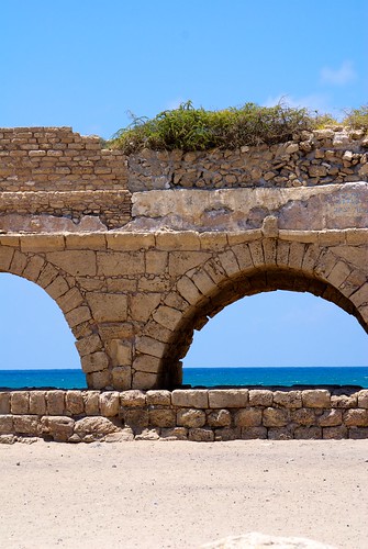 trip travel sea ruins mediterranean roman middleeast aqueduct caesareamaritima sigma70300mmf456apomacrosuperii