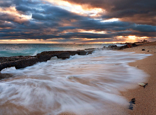 ocean park sunset sea seascape beach landscape hawaii waves oahu panasonic honolulu swell sway m43 gf1 sandisland 1445mm