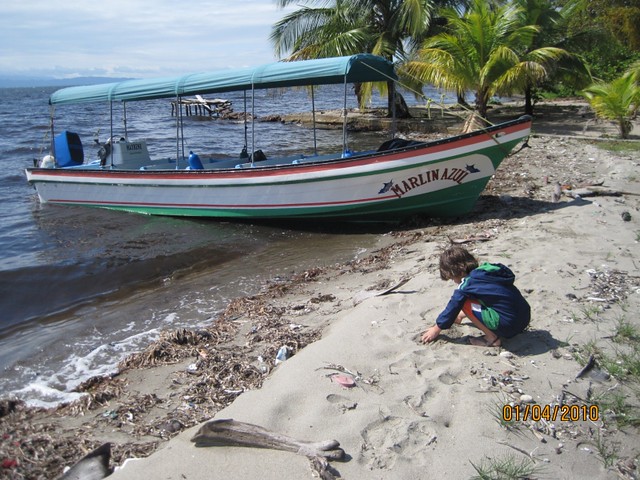 parked-at-punta-manabique