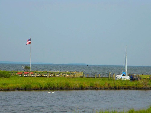 water sailboat bay pier boat flag ducks maryland marsh flagpole dimex worcestercountymd publiclandingmd