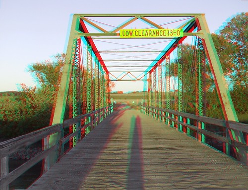 bridge river stereophoto anaglyph iowa mosquitoes anaglyphs redcyan 3dimages 3dphoto 3dphotos 3dpictures stereopicture fujiw3 tereoscopic