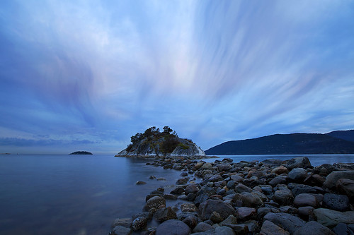 blue canada water vancouver clouds rocks britishcolumbia horseshoebay nightview whytecliffpark westvancouver cloudstrike canoneos5dmarkii whyteisland