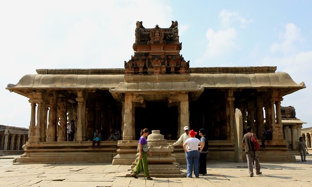 krishna temple hampi