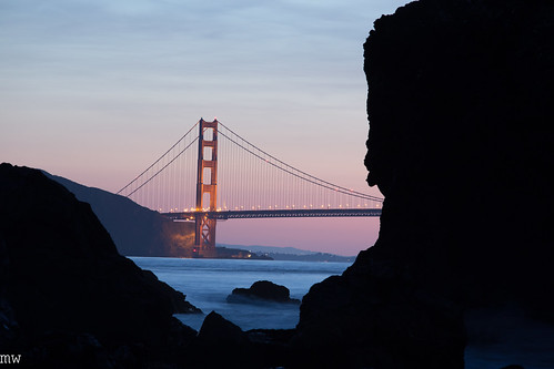 frameit goldengatebridge sanfrancisco morning sunrise architecture california water rocks pacificocean seascape